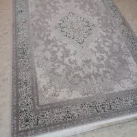فرش ۷۰۰ شانه نونو پا نخورده|فرش|تهران, آذری|دیوار