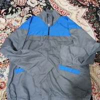 تعدادی لباس کار و کفش نو