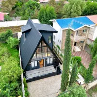 کلبه سوئیسی ۳ خواب مستر جکوزی بیلیارد