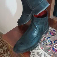 نیم بوت چرم طبیعی برند کاوانی|کیف، کفش، کمربند|پرند, فاز ۶|دیوار