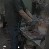 نیروی کار جوشکار .سنگ فرز کار .برش.بالا رو هستم