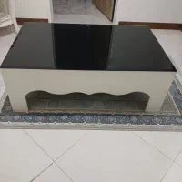 جلو مبلی چوبی سفید رنگ سالم|مبلمان خانگی و میز عسلی|تهران, سیزده آبان|دیوار