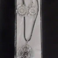 نیم ست گردنبند و گوشواره صدفی|بدلیجات|شیراز, شهرک برق|دیوار