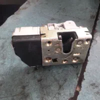 قفل درب زانتیا کمک جلو لیفان