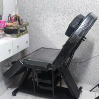 تجهیزات ارایشگاهی آینه ،صندلی،میز ناخن ،تخت مژه|آرایشگاه و سالن‌های زیبایی|رشت, آب و برق|دیوار