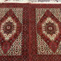 دو عدد فرش دستباف ذرع نیم جفت