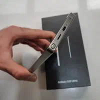 s25ultraدر حدآک بدون خطو خش وضربه