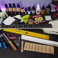 تعویض و تنظیم سیم گیتار الکتریک