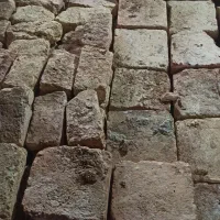 آجر دست دوم