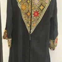مانتوی سنتی فقط یبار پوشیده شده نونو