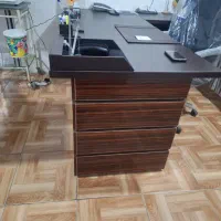 میزمدیریت با۳کشو نو|مبلمان اداری|کرج, شهرک رضوانیه|دیوار