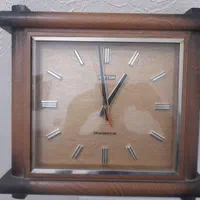 ساعت دیواری عطیقه