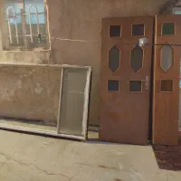 فروش پنجره دوجداره upvc و درب چوبی با کومش
