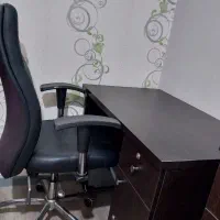 میز وصندلی چرخ دار  اداری
