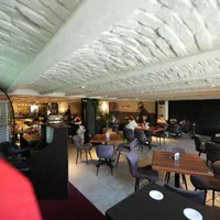 نیروی کار برای کافه فست فود|استخدام خدمات فروشگاه و رستوران|تهران, تهرانپارس غربی|دیوار