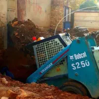 پیمانکاری و خاکبرداری شرق