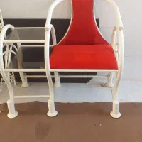 میزتلفن و اینه فرفورژه سالم