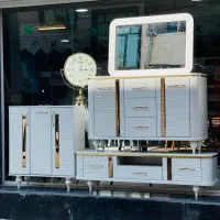 کنسول آینه زیبا و جذاب|بوفه، ویترین، کنسول|کرج, پیشاهنگی|دیوار