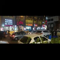 مغازه-در-مجتمع-پارامیس-باملند-دریاچه-چیتگر-منطقه22