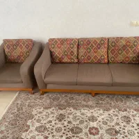 راحتی ۷ نفره به همراه عسلی