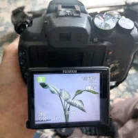 دوربین فوجی hs10 و پایه دوربین