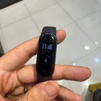 Mi band 5 می بند