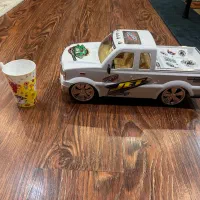 ماشین اسباب‌بازی