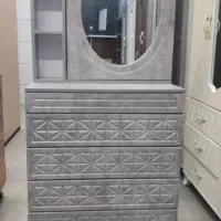 میز آرایش و آینه ریلی ویکیوم|تخت و سرویس خواب|قم, قلعه کامکار|دیوار