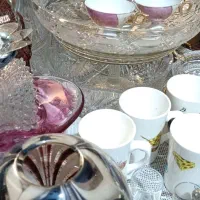 حراج ظروف قدیمی کریستال انتیک|حراج|تهران, عباسآباد|دیوار