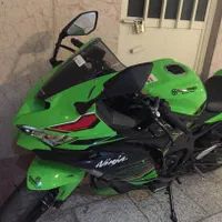 کاوازاکی نینجا چهار سیلند zxrr