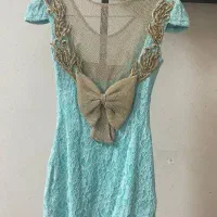 لباس مجلسی|لباس|برخوار, |دیوار