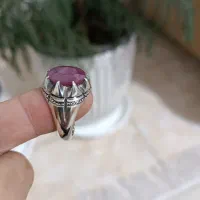 انگشتریاقوت‌برمه‌