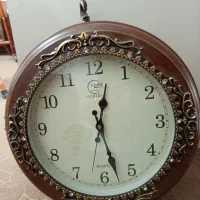 ساعت دیواری