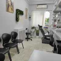 اجاره صندلی ولاین در سالن زیبایی واقع درحاجی آباد|خدمات آرایشگری و زیبایی|رشت, حاجی آباد|دیوار