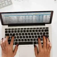 مدرک قانونی ومعتبر