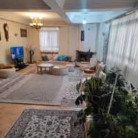 115 متر/2خ تک واحدی/ طبقه 2  بازسازی    غرق نور|اجارهٔ آپارتمان|تهران, حصار بوعلی|دیوار