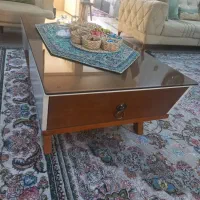 میز وسط مستطیل