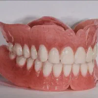 دندان مصنوعی یک روزه یزدی