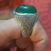 انگشتر سبز یمنی بسیار کهنه وزن ۳۱/۵|جواهرات|بجنورد, |دیوار