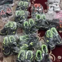 حراج کفش مدارس ۲۵۰جفت قیمت عمده همه یکجا