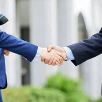 کار با درآمد شرکتی (بالا تر از وزارت کار)