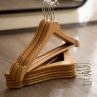 چوب لباسی طرح چوب