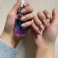 کاشت ناخن فقط ۳۰۰