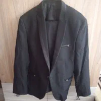 کت شلوار مردانه و پیراهن سفید