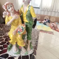 همه نو هستن بدونه لب پری|مجسمه، تندیس، ماکت|ورامین, ورامین|دیوار