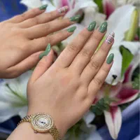 کاشت و ترمیم ناخن با تخفیف ویژه