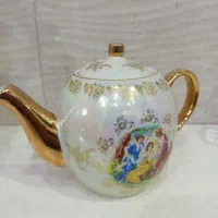 قوری بزرگ ژاپنی