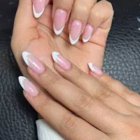 مدل کاشت ناخن فقط هزینه مواد در عبدالمطلب