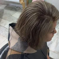 ارایشگاه زنانه|خدمات آرایشگری و زیبایی|قم, ولیعصر|دیوار