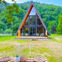 کلبه کانادایئ تمام چوب صفر تا صد متری ۱۳ تومان